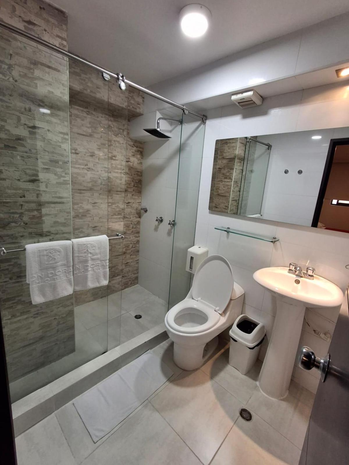 Hotel Leon Dorado 부카라망가 외부 사진